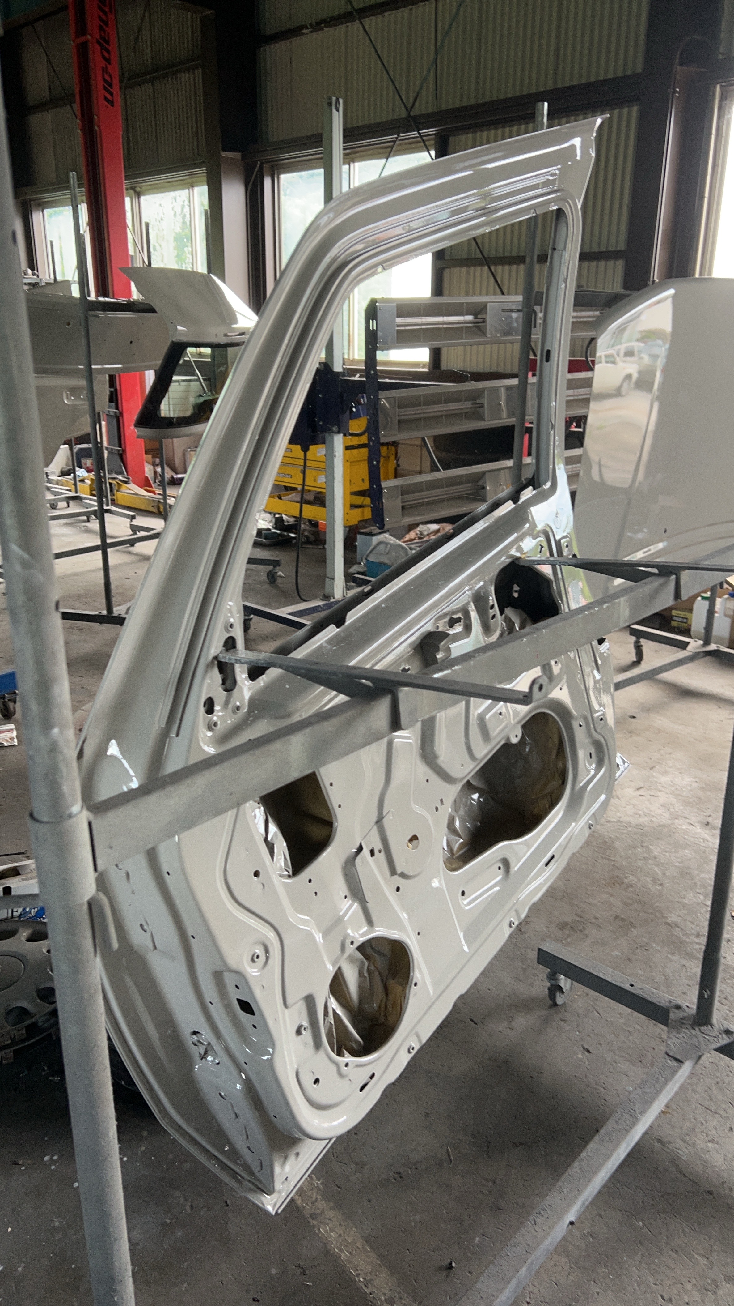 Meticulous finish on the inner structural areas