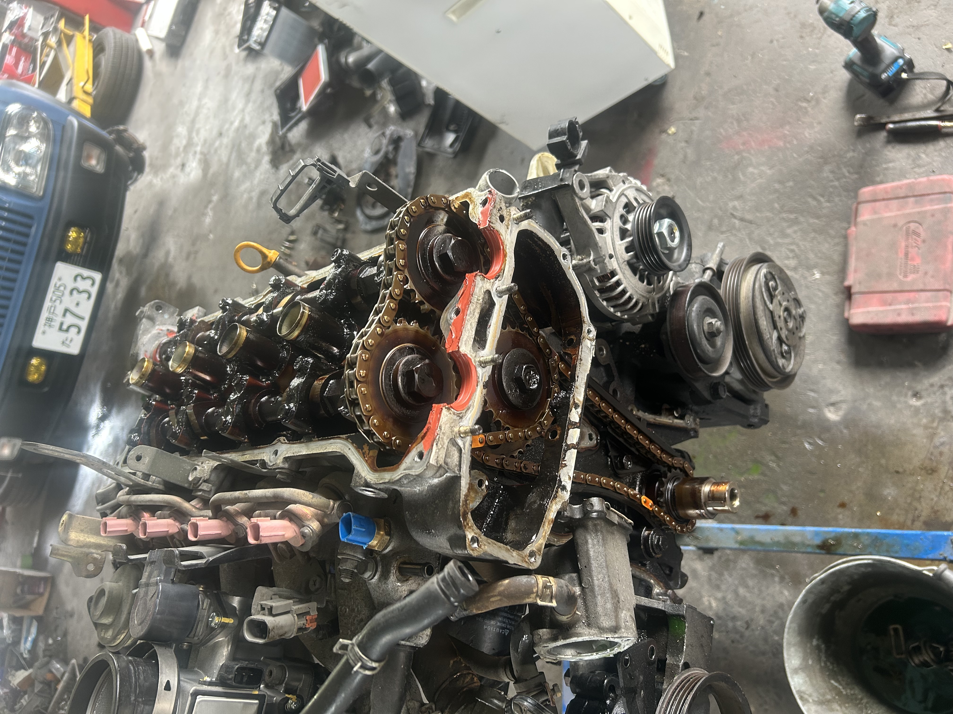 Inspection around the camshaft area