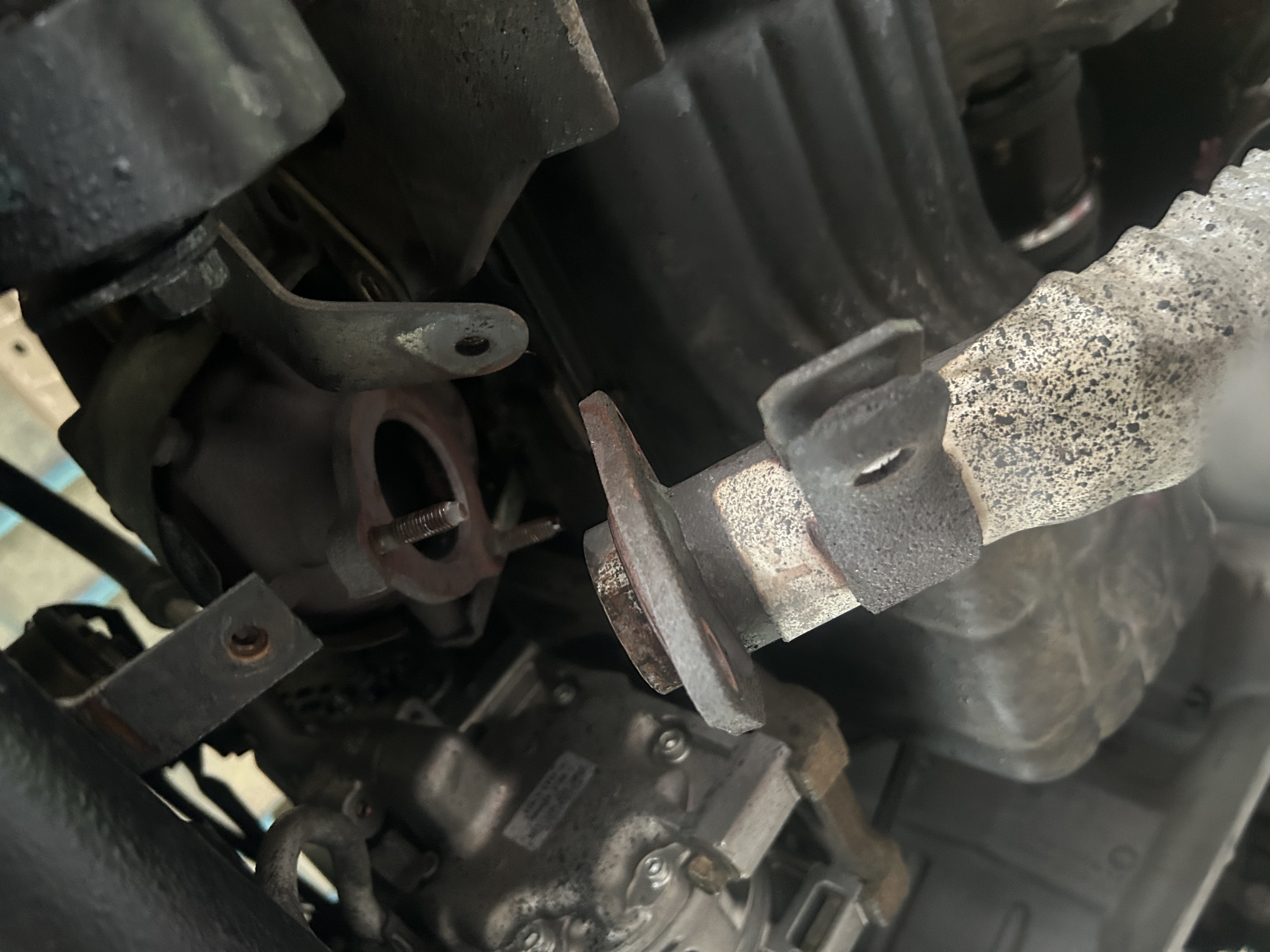 Disconnecting the original exhaust system