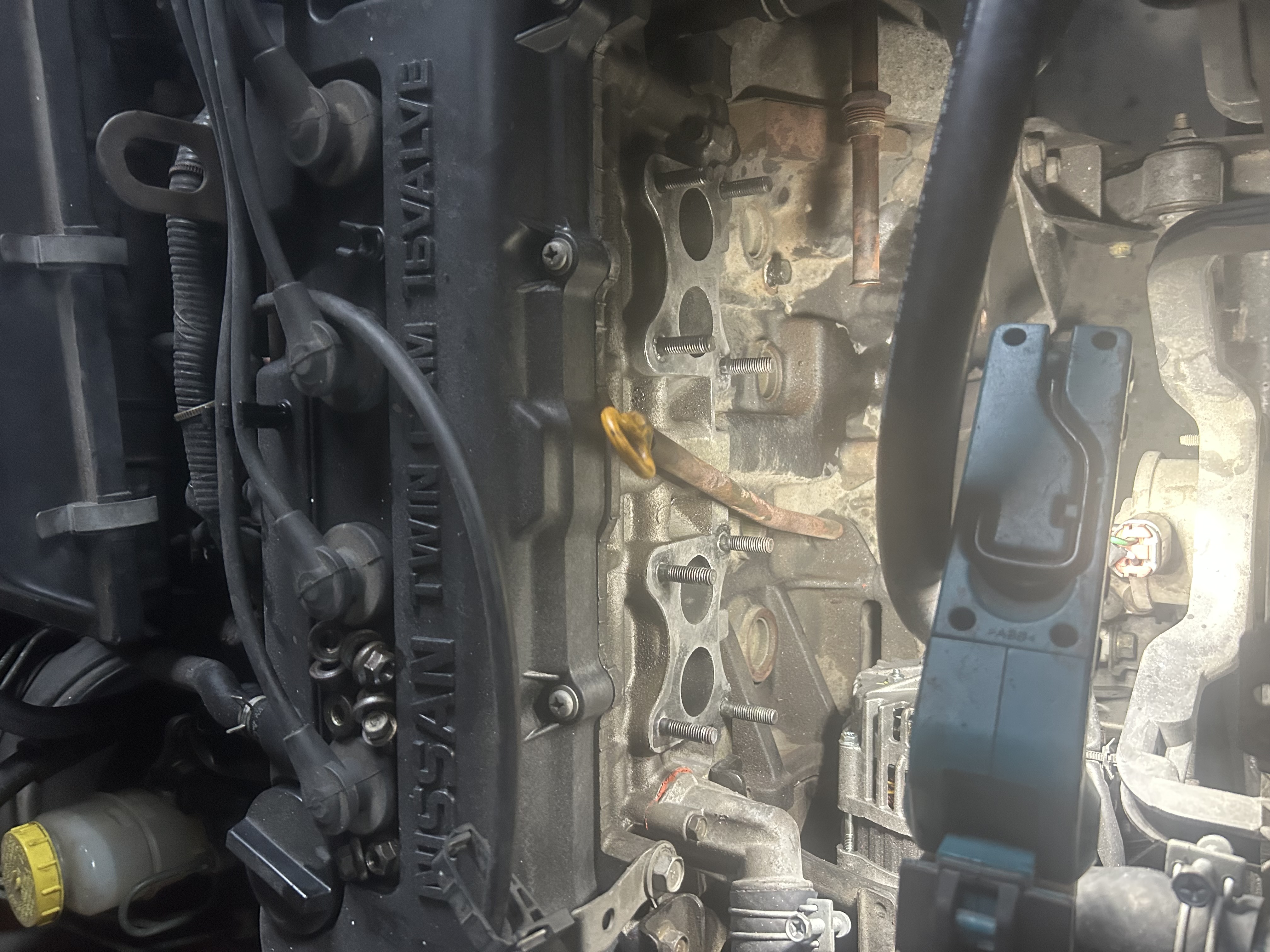 Cylinder-head exhaust ports before installation