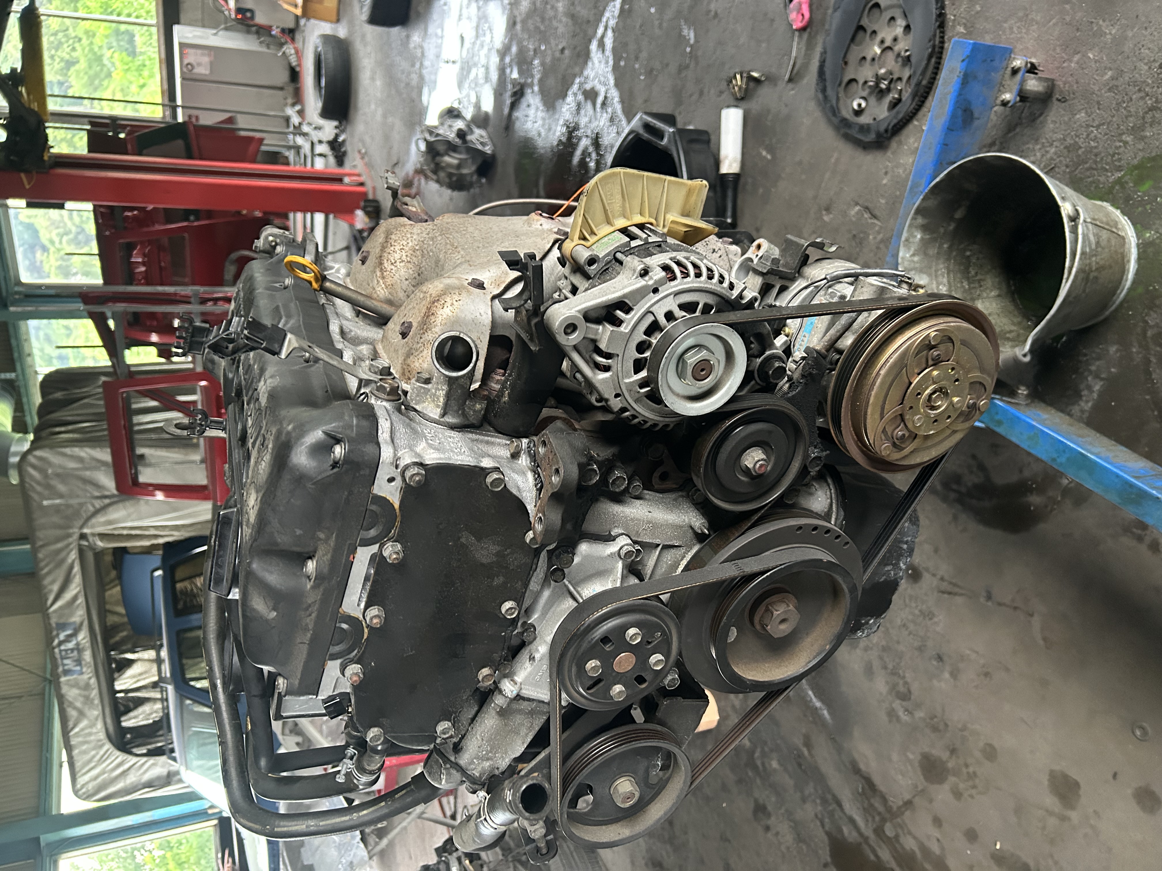 GA15DE timing assembly exposed.