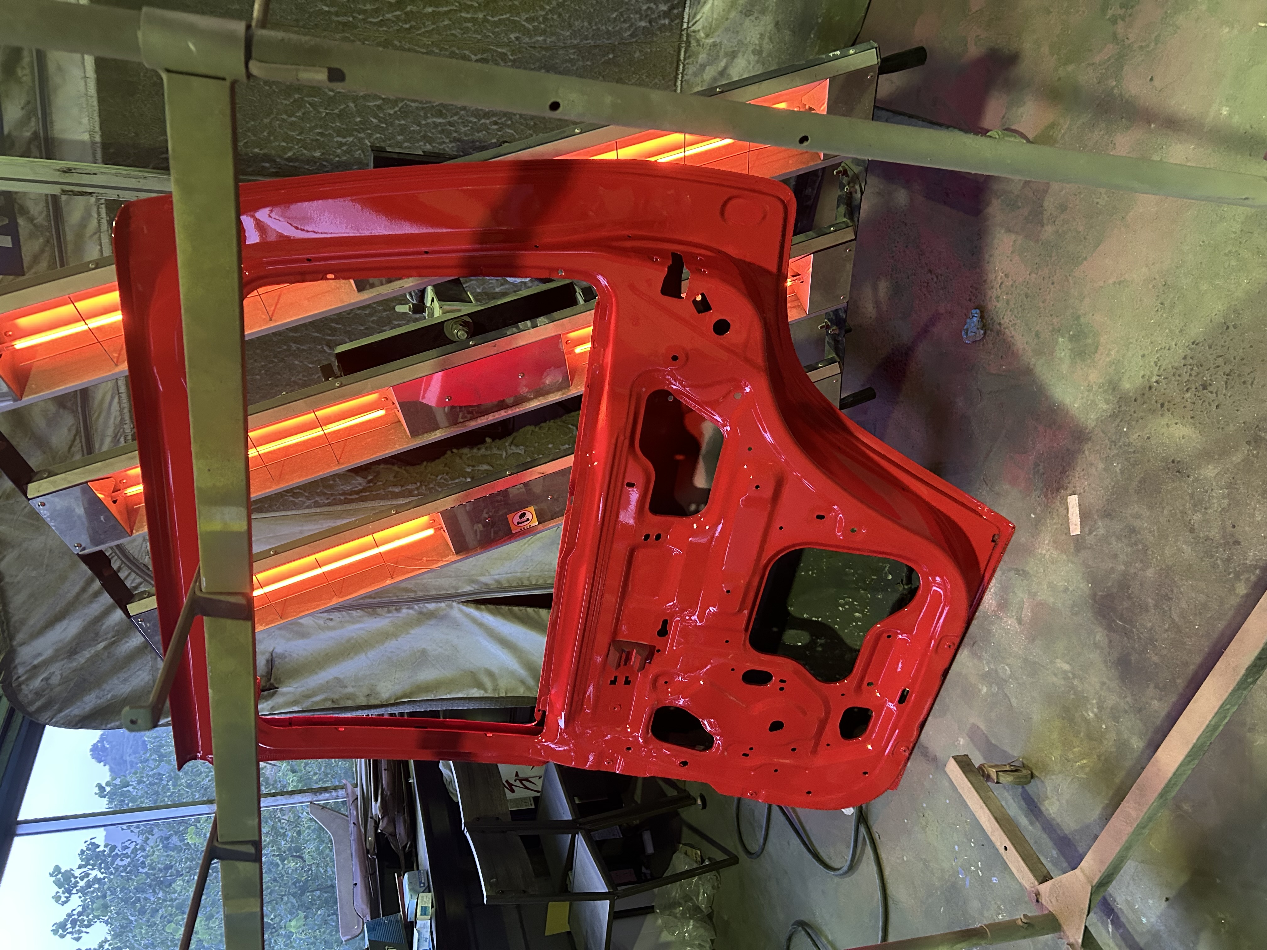 Painted inner structure