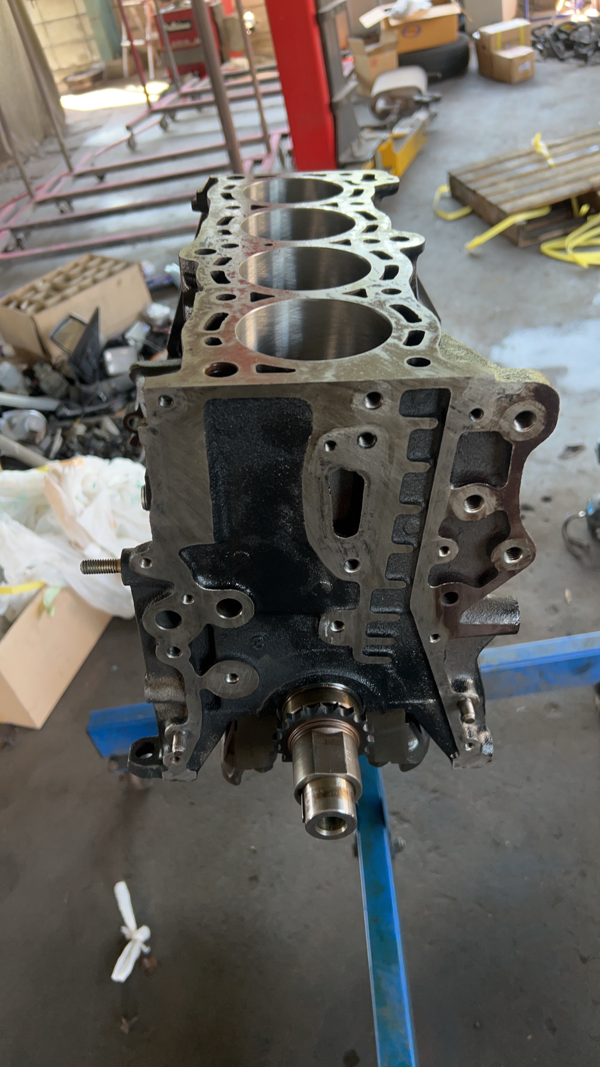 The short block after cylinder machining and preparation.